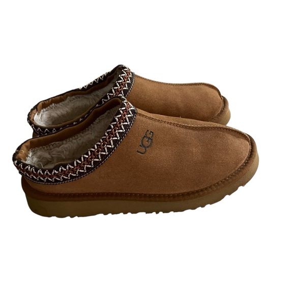 UGG Tan Suede Cozy Slip-Ons - Picture 5 of 8